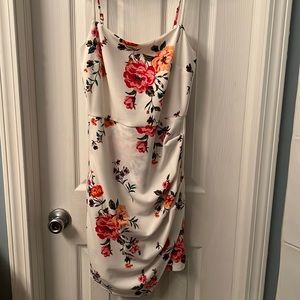 Flower dress- new with out tags